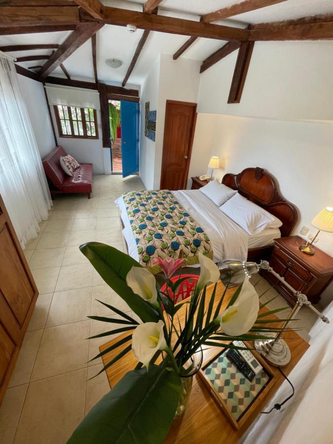 Iguanazu Bed & Breakfast Guayaquil Luaran gambar