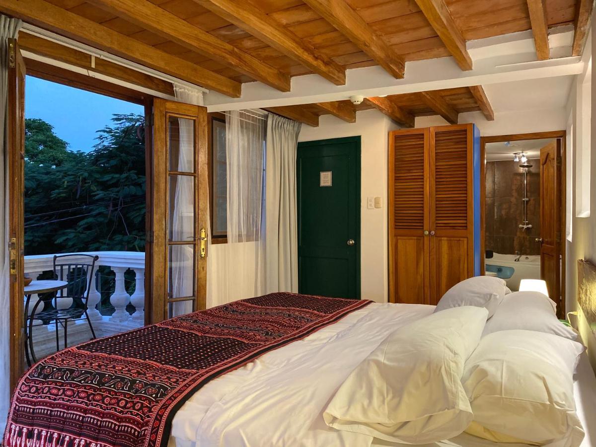 Iguanazu Bed & Breakfast Guayaquil Luaran gambar