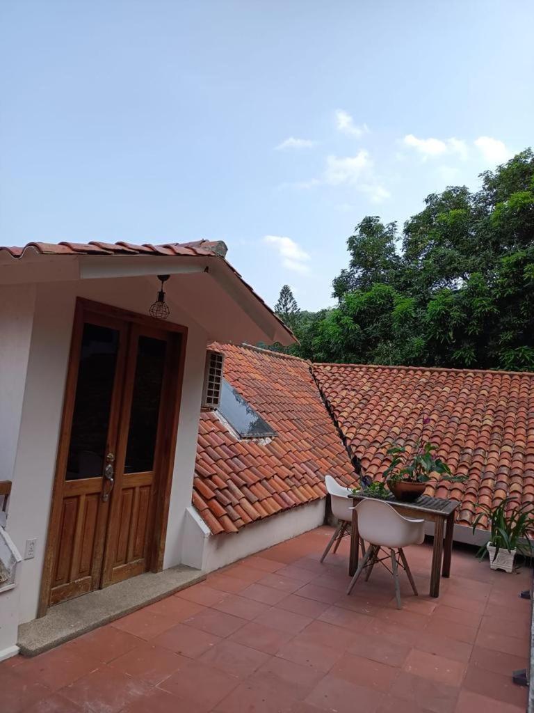 Iguanazu Bed & Breakfast Guayaquil Luaran gambar