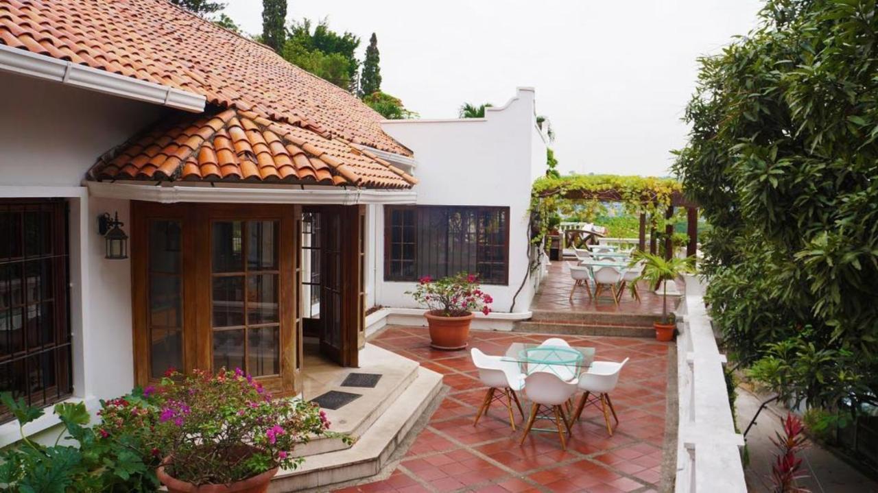 Iguanazu Bed & Breakfast Guayaquil Luaran gambar