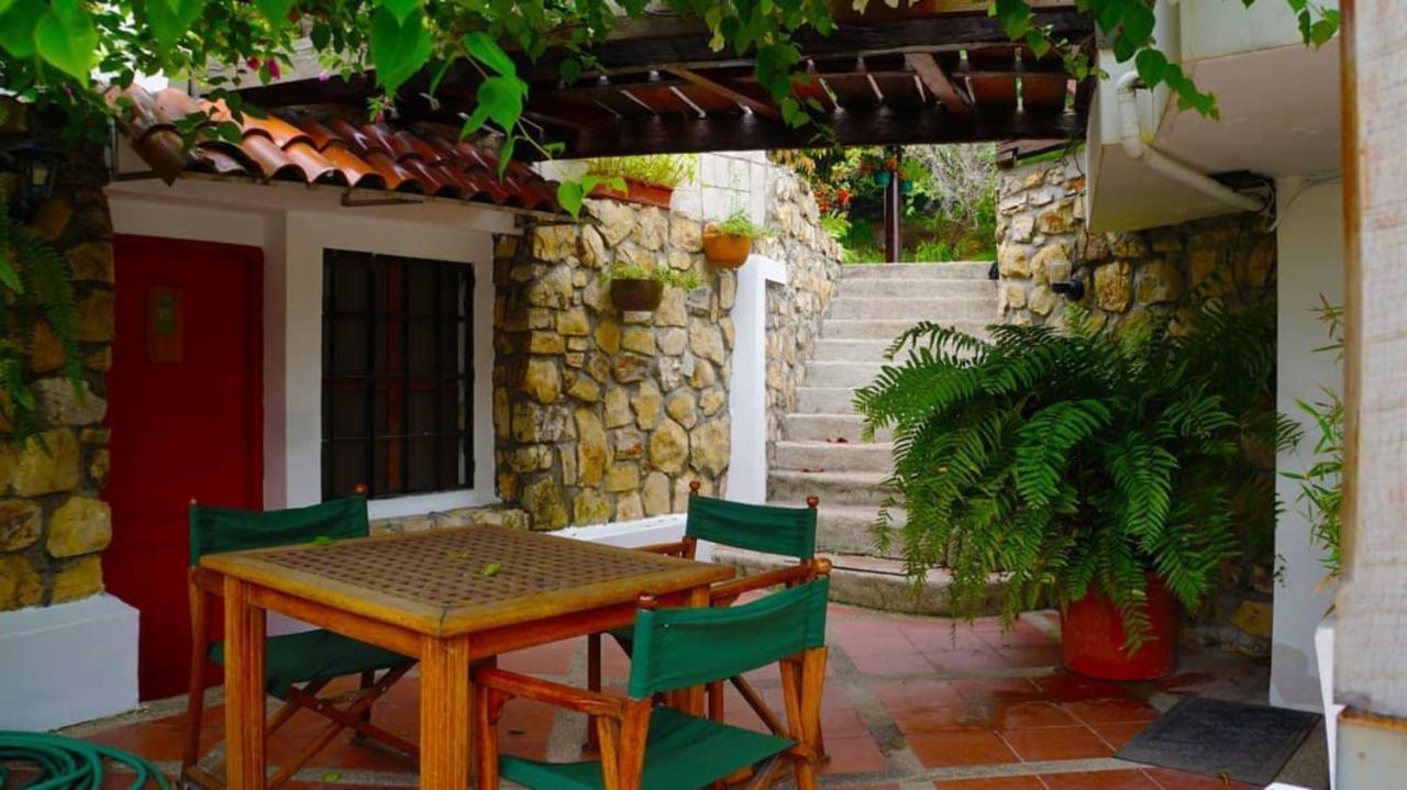 Iguanazu Bed & Breakfast Guayaquil Luaran gambar